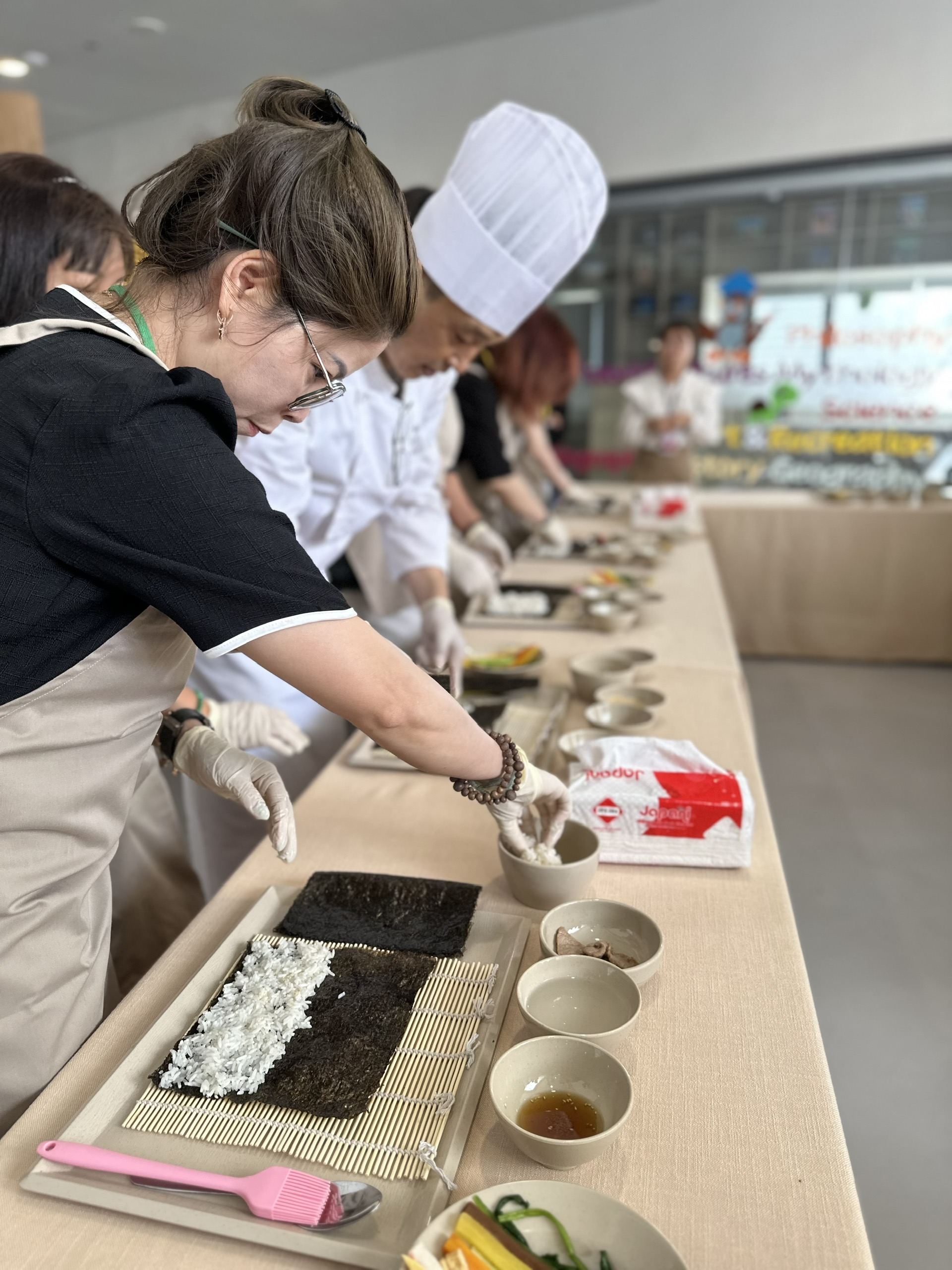 JOYME luôn quan tâm và phục vụ các khách hàng bằng chính tấm lòng của mình