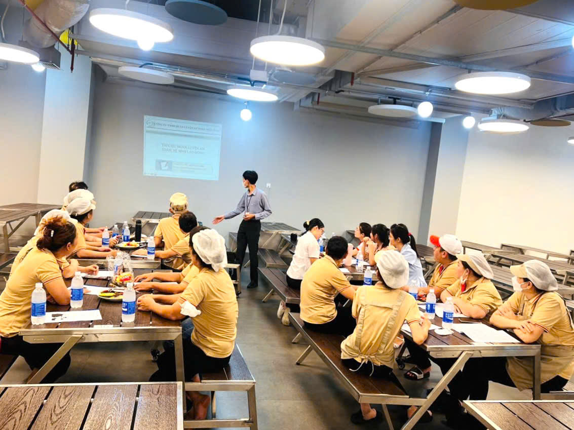 ĐÀO TẠO AN TOÀN VỆ SINH LAO ĐỘNG – SUẤT ĂN CÔNG NGHIỆP JOYME